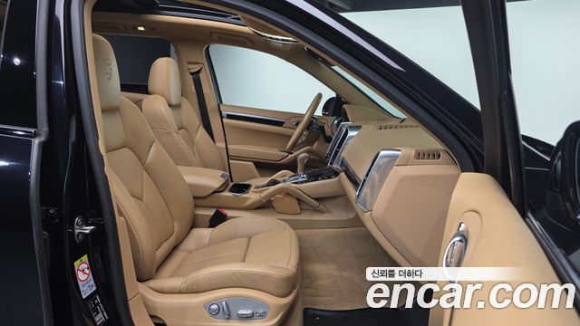 Porsche Cayenne 3.0 Diesel Platium Edition 958 2017 — фото 10
