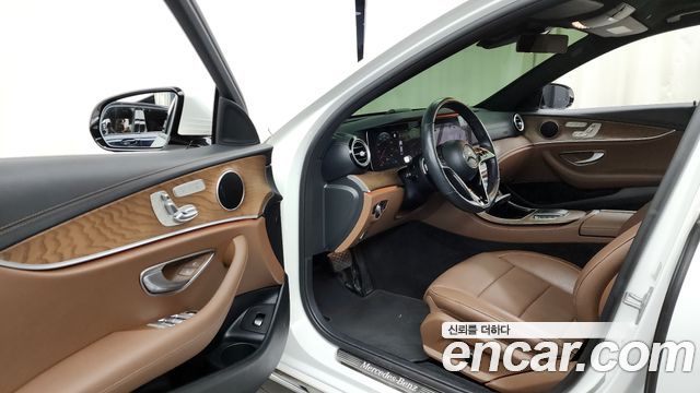 Mercedes-Benz E-Class (W213) E250 Exclusive 2021 — фото 10