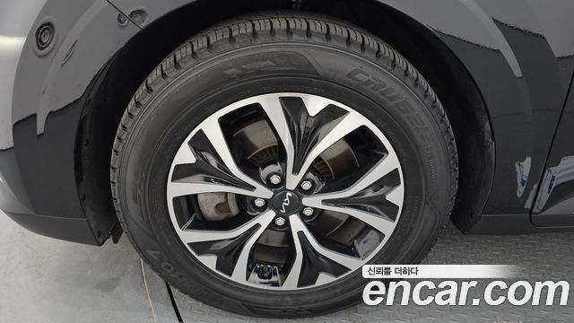 Kia Carnival (IV) Diesel 9-Seater Prestige 2022 — фото 5
