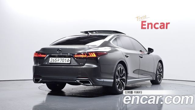 Lexus LS500 (V) 3.5 Luxury AWD 2021 — фото 2