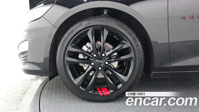 Chevrolet Malibu 2.0 Turbo Redline 2022 — фото 5