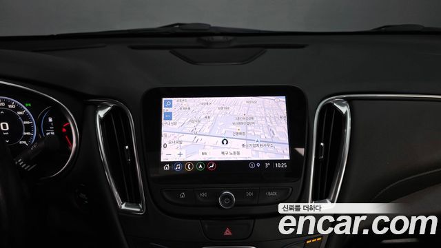 Chevrolet Malibu 2.0 Turbo Redline 2022 — фото 14