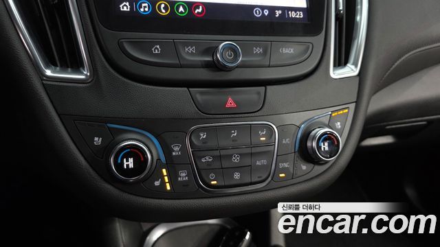 Chevrolet Malibu 2.0 Turbo Redline 2022 — фото 17