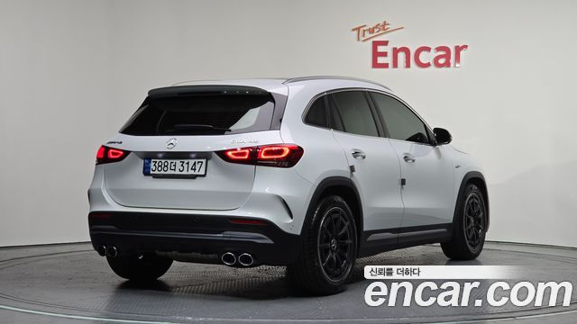 Mercedes-Benz GLA-Class (H247) GLA45 AMG 4MATIC+ 2023 — фото 2