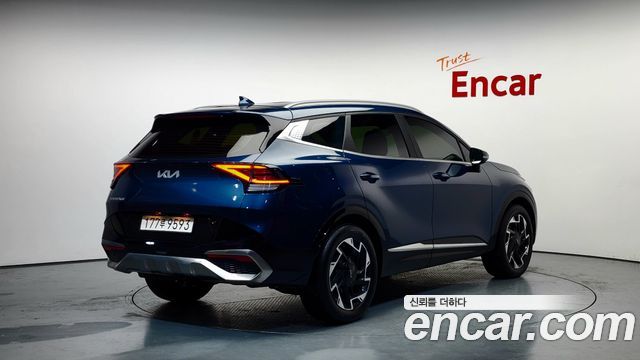 Kia Sportage (V) Diesel 2.0 2WD Prestige 2022 — фото 2
