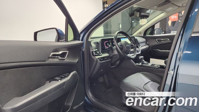 Kia Sportage (V) Diesel 2.0 2WD Prestige 2022 — фото 10