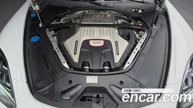 Porsche Panamera (971) 4.0 GTS 2019 — фото 6