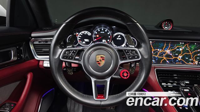 Porsche Panamera (971) 4.0 GTS 2019 — фото 13