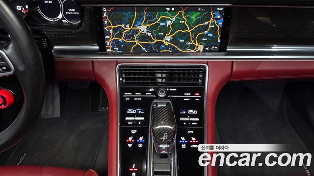 Porsche Panamera (971) 4.0 GTS 2019 — фото 14