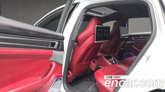 Porsche Panamera (971) 4.0 GTS 2019 — фото 18