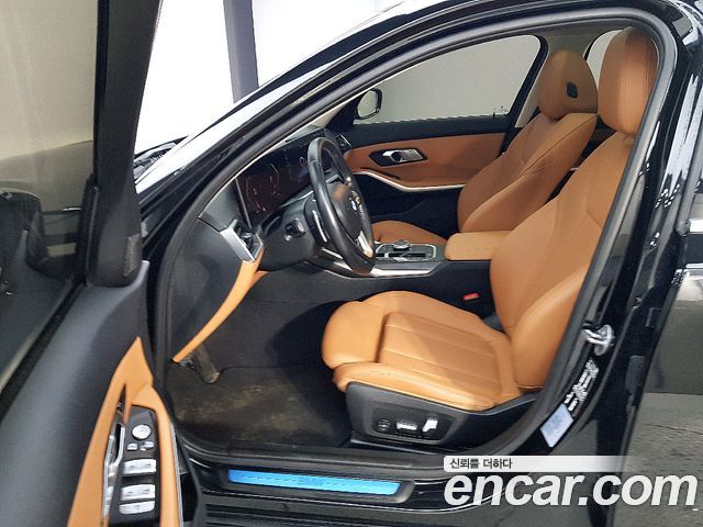 BMW 3 Series (G20) 320i Touring 2023 — фото 8
