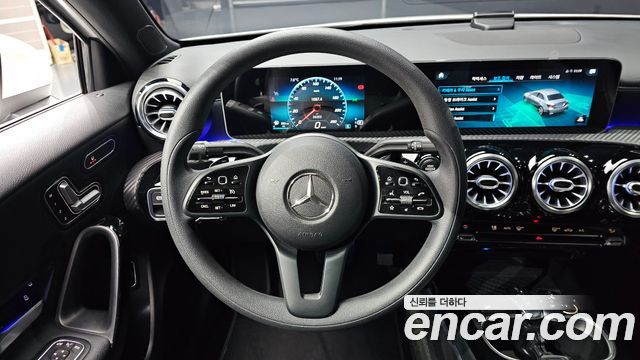 Mercedes-Benz A-Class (W177) A220 Sedan 2020 — фото 17