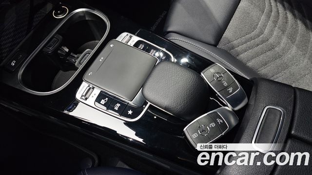 Mercedes-Benz A-Class (W177) A220 Sedan 2020 — фото 19