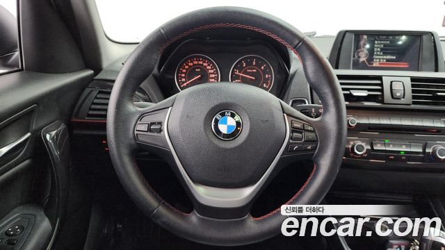 BMW 1 Series (F20) 118d Sport 5Door 2015 — фото 13
