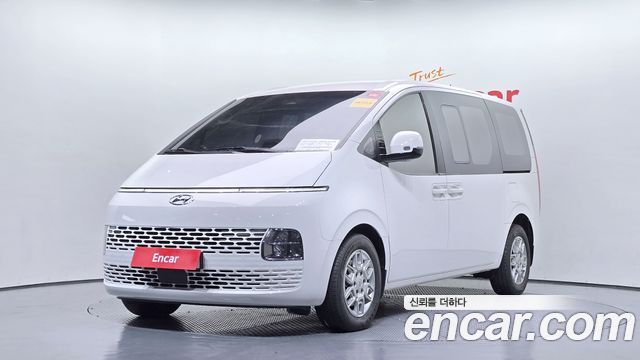 Hyundai Staria Cargo 5-Seater Modern 2023 — фото 1