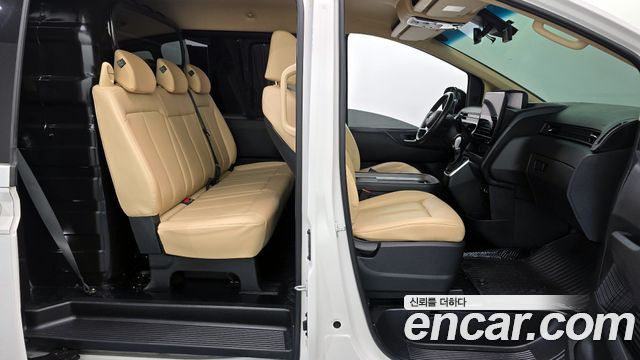 Hyundai Staria Cargo 5-Seater Modern 2023 — фото 10
