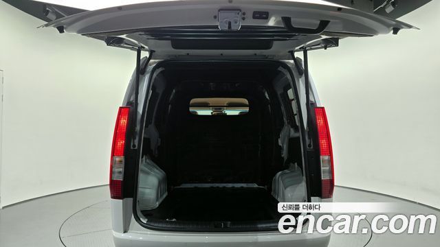 Hyundai Staria Cargo 5-Seater Modern 2023 — фото 20