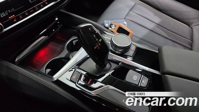 BMW 5 Series (G30) 520i Luxury 2020 — фото 9
