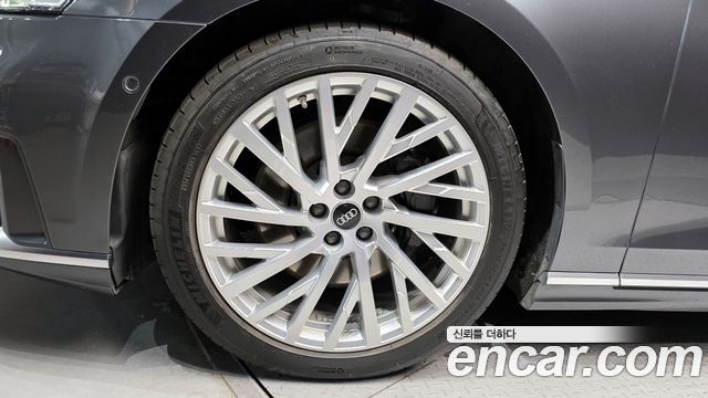 Audi A8 (D5) 55 TFSI Quattro LWB 2021 — фото 5