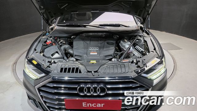 Audi A8 (D5) 55 TFSI Quattro LWB 2021 — фото 6