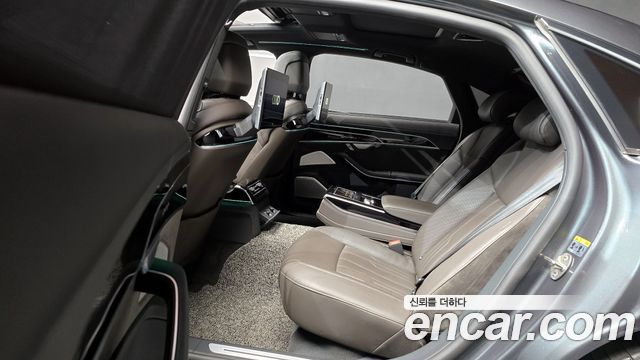 Audi A8 (D5) 55 TFSI Quattro LWB 2021 — фото 13