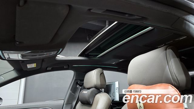 Audi A8 (D5) 55 TFSI Quattro LWB 2021 — фото 19