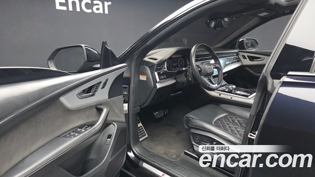 Audi Q8 (4M) 55 TFSI Quattro Premium 2021 — фото 10