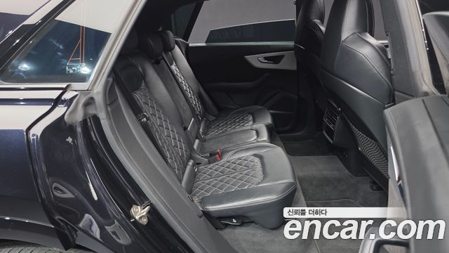 Audi Q8 (4M) 55 TFSI Quattro Premium 2021 — фото 16