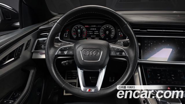 Audi Q8 (4M) 55 TFSI Quattro Premium 2021 — фото 17