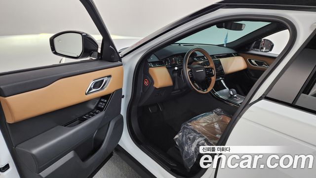 Land Rover Range Rover Velar 3.0 P400 Dynamic HSE 2025 — фото 10