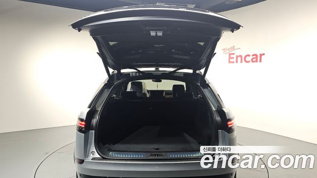 Land Rover Range Rover Velar 3.0 P400 Dynamic HSE 2025 — фото 20