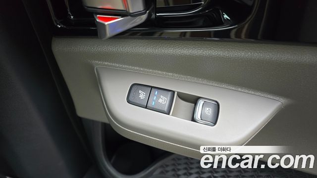 Kia Carnival (IV) HEV 7seater Signature 2024 — фото 19