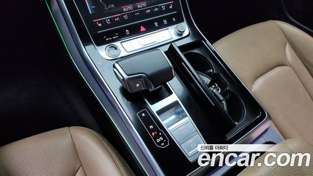 Audi Q8 (4M) 45 TDI Quattro Premium 2021 — фото 9