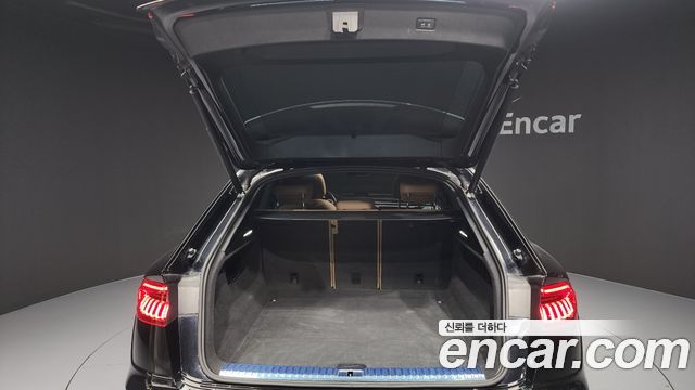 Audi Q8 (4M) 45 TDI Quattro Premium 2021 — фото 24