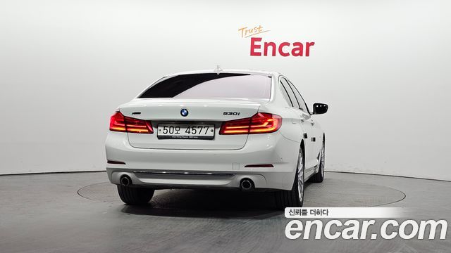 BMW 5 Series (G30) 530i xDrive Luxury Plus 2018 — фото 4