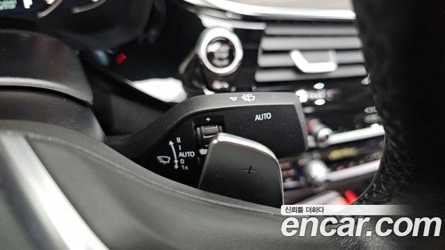 BMW 5 Series (G30) 530i xDrive Luxury Plus 2018 — фото 9