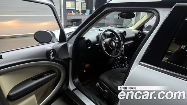 MINI Cooper D Countryman SE 1st 2014 — фото 10