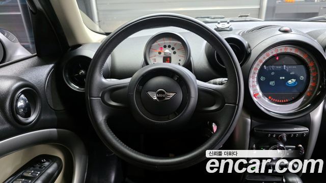 MINI Cooper D Countryman SE 1st 2014 — фото 13