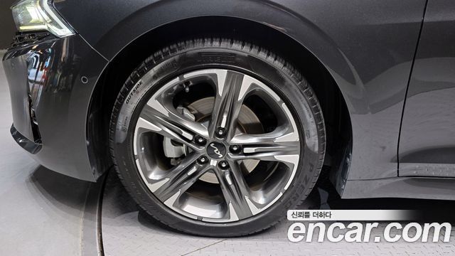 Kia K5 Hybrid (III) Signature 2023 — фото 5