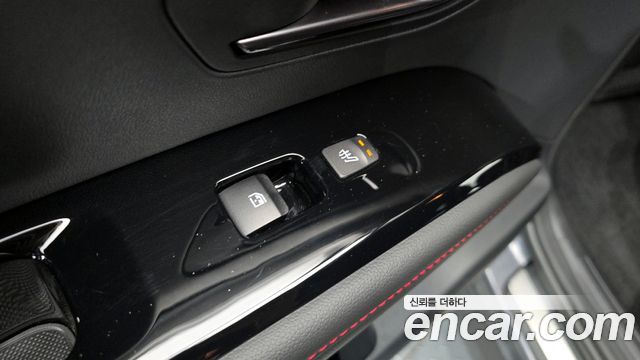 Hyundai Tucson (NX4) Gasoline 1.6 Turbo 4WD N Line Inspiration 2022 — фото 17