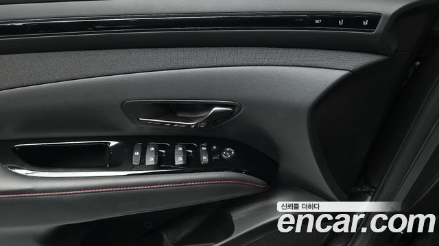 Hyundai Tucson (NX4) Gasoline 1.6 Turbo 4WD N Line Inspiration 2022 — фото 18
