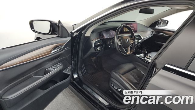 BMW 6 Series GT (G32) 620d Luxury 2022 — фото 10