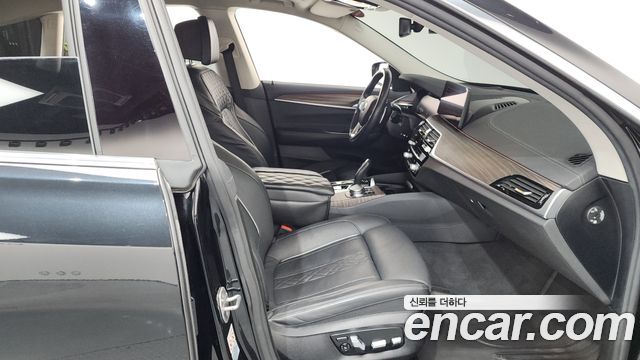 BMW 6 Series GT (G32) 620d Luxury 2022 — фото 15