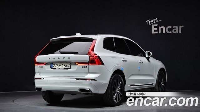 Volvo XC60 (II) B5 Inscription 2021 — фото 2