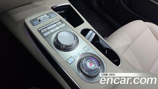 Genesis GV70 2.5T Gasoline AWD 2022 — фото 9