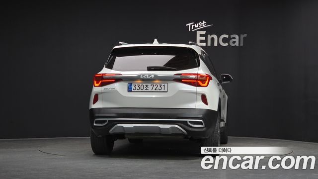 Kia Seltos Gasoline 1.6 Turbo 2WD Signature 2023 — фото 4