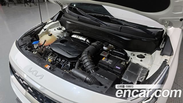 Kia Seltos Gasoline 1.6 Turbo 2WD Signature 2023 — фото 6