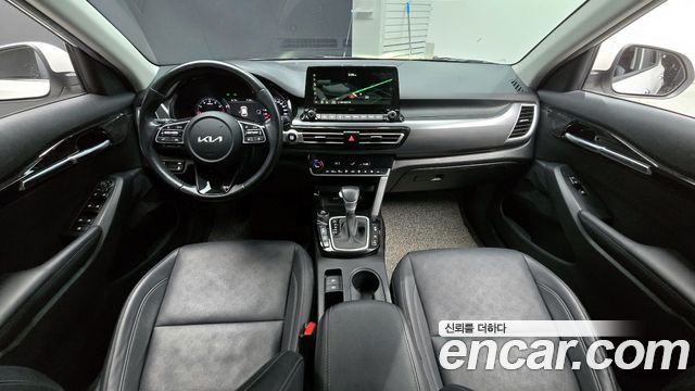 Kia Seltos Gasoline 1.6 Turbo 2WD Signature 2023 — фото 7
