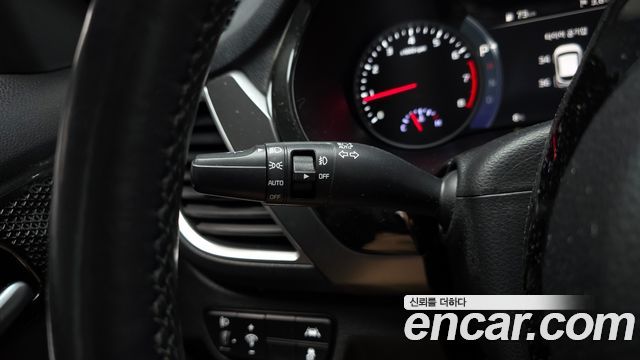 Kia Seltos Gasoline 1.6 Turbo 2WD Signature 2023 — фото 17