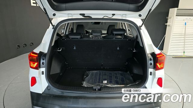 Kia Seltos Gasoline 1.6 Turbo 2WD Signature 2023 — фото 20